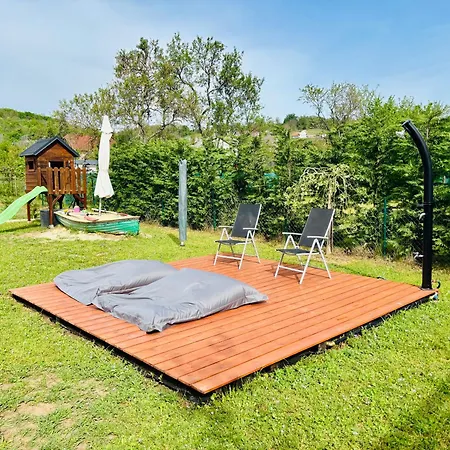 Szivike Vendeghaz Apartament *