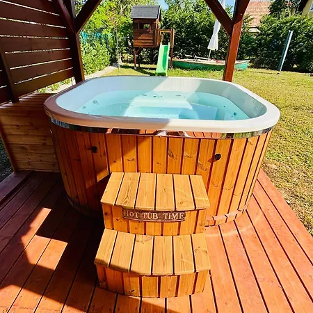 Szivike Vendeghaz Apartament *